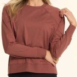 Vuori Long-Sleeve Halo Crew in Rosewood Heather, Size Large